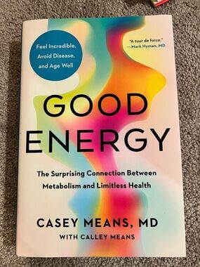 Original Penguin Multicolor Gradient Softcover — Rainbow Back Cover